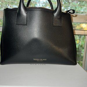 Teddy Blake- Bella Palmelatto  - Black/Red